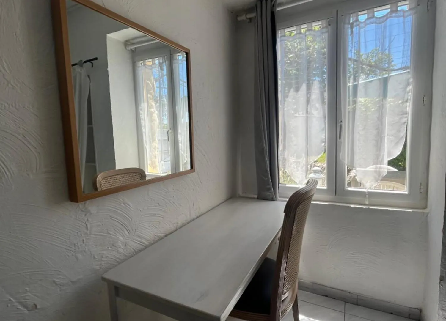 Studio Menthe-Clim-Terrain De Petanque-Piscine Collective Saint-Paul-Trois-Chateaux Holiday home